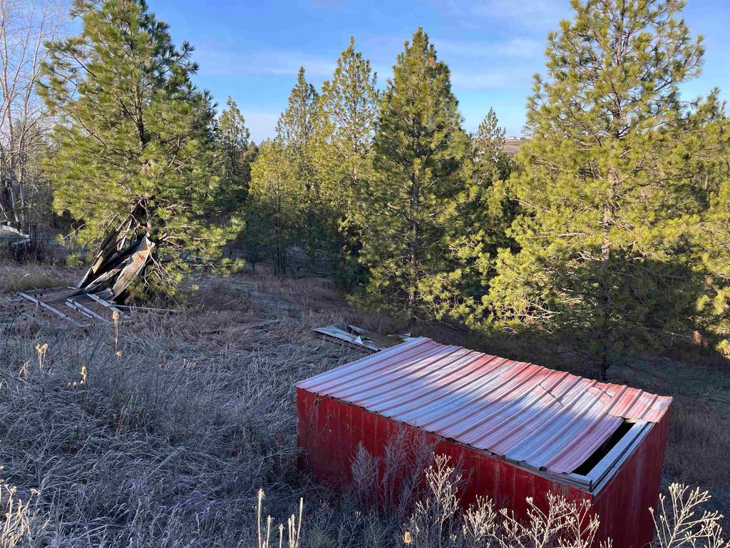 218 N Cliff Ct, Rockford, WA 99030 photo 13