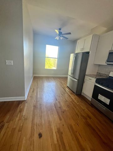 501 W 60th Place 3, Chicago, IL 60621