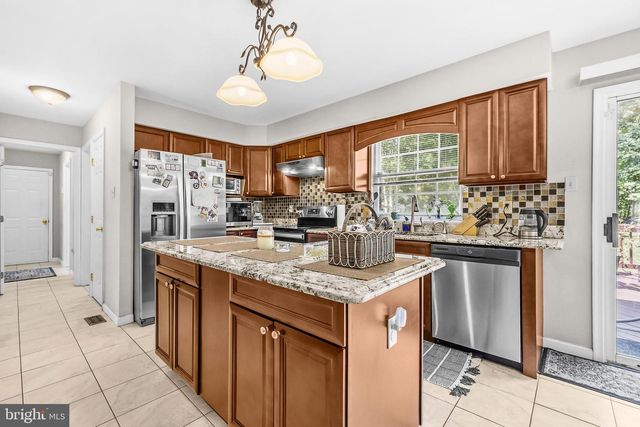 8106 CEDARGATE PL, Glenn Dale, MD 20769