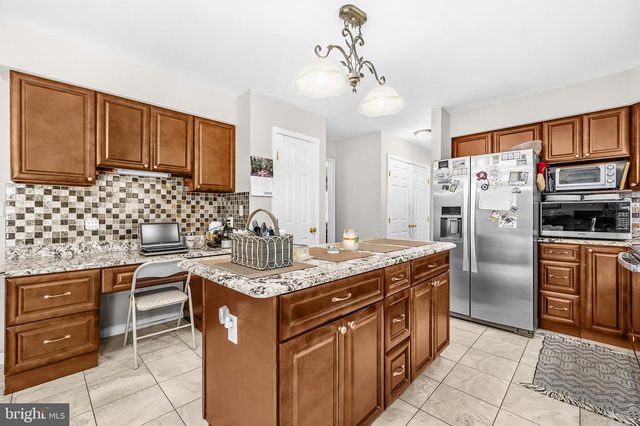 8106 CEDARGATE PL, Glenn Dale, MD 20769