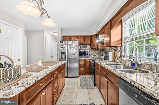 8106 CEDARGATE PL, Glenn Dale, MD 20769