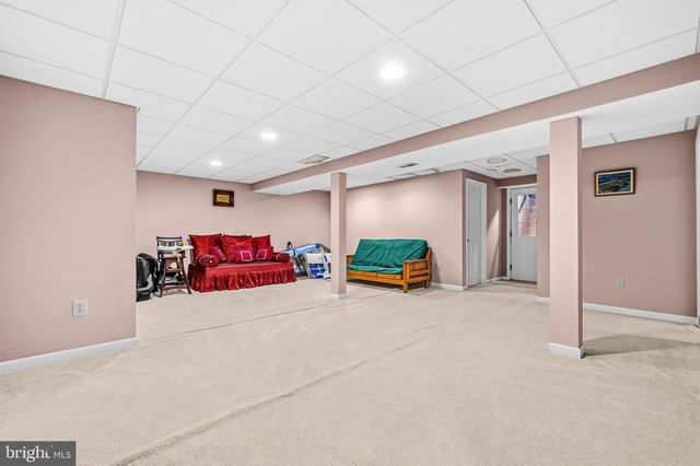 8106 CEDARGATE PL, Glenn Dale, MD 20769
