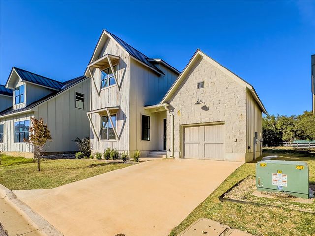 2400 Bruin DR 27, Spicewood, TX 78669