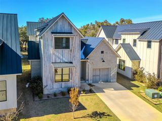 2400 Bruin DR 27, Spicewood, TX 78669