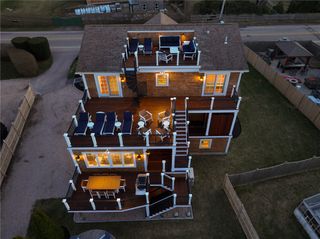 81 South Pier Road, Narragansett, RI 02882