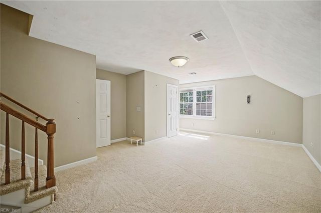 708 Shadowfield CT, Chesapeake, VA 23322