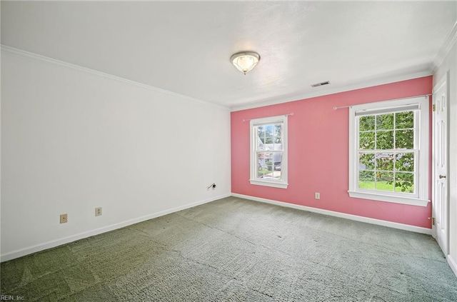 708 Shadowfield CT, Chesapeake, VA 23322