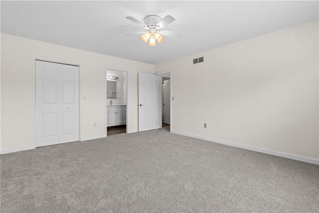1003 Foxshire Place, Centerville, OH 45458