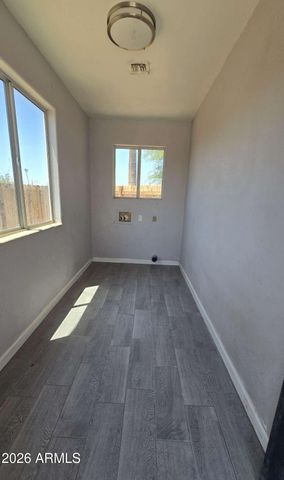 203 W MISSION Lane, Phoenix, AZ 85021