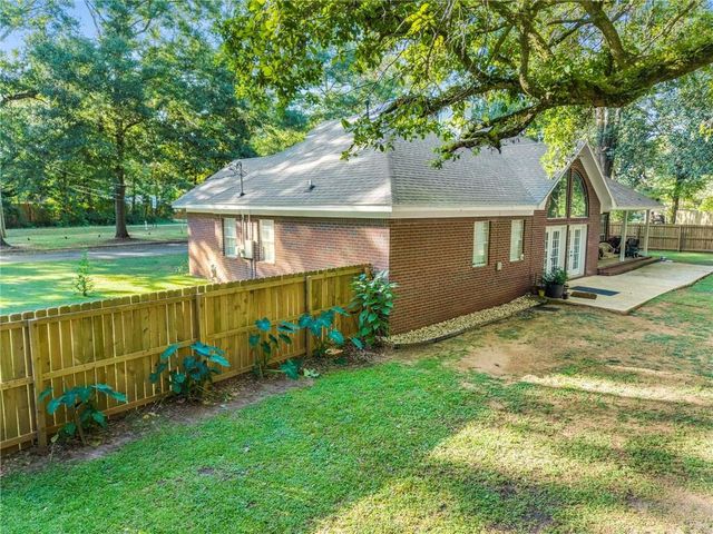 8319 Old Pascagoula Road, Theodore, AL 36582