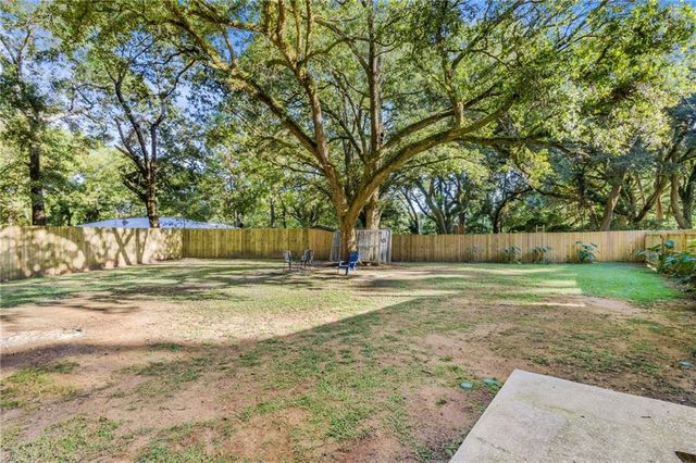 8319 Old Pascagoula Road, Theodore, AL 36582