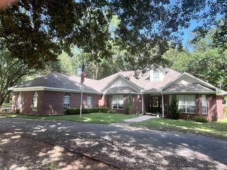 8319 Old Pascagoula Road, Theodore, AL 36582