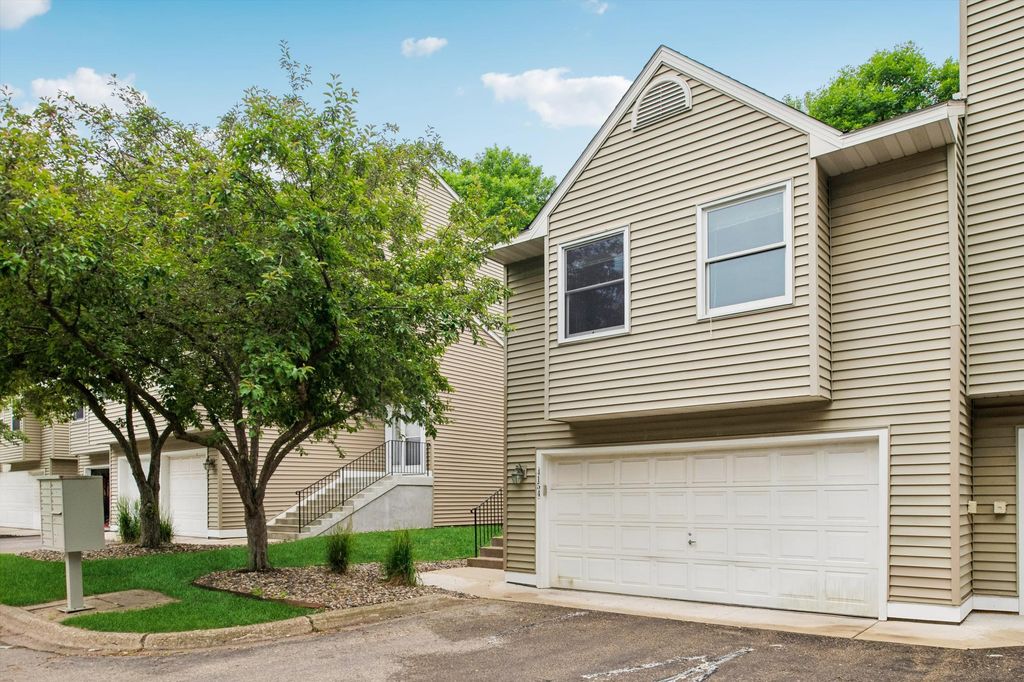 4154 Meadowlark Way, Eagan, MN 55122 — photo 2