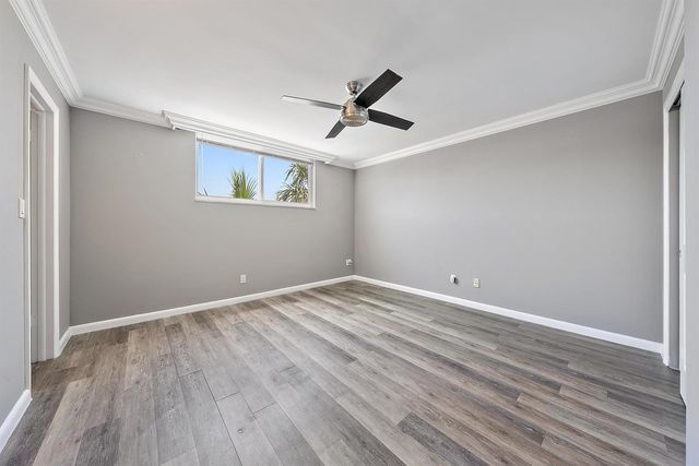 109 Paradise Harbour Boulevard 307, North Palm Beach, FL 33408