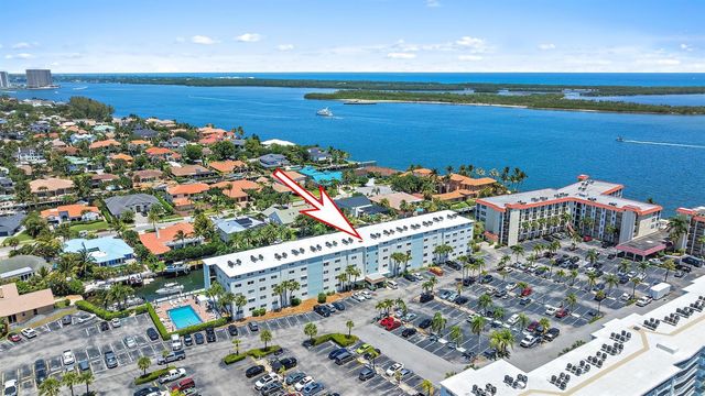 109 Paradise Harbour Boulevard 307, North Palm Beach, FL 33408