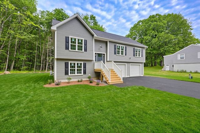 100 Old Worcester Rd, Charlton, MA 01507