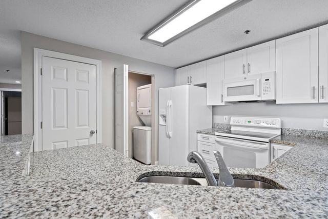 375 Beach Club Trl A1702, Gulf Shores, AL 36542