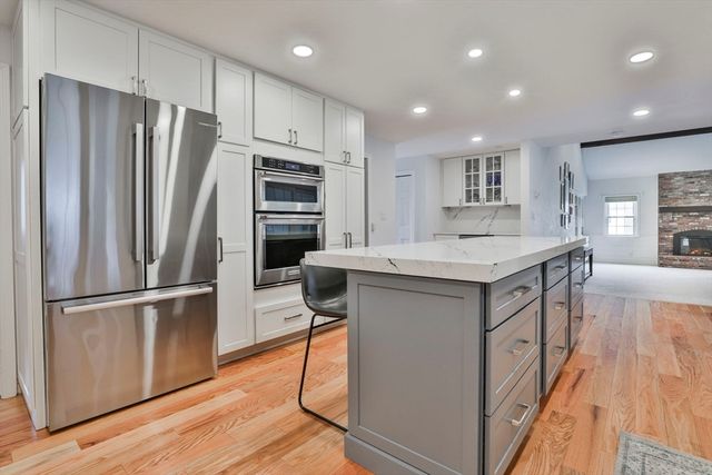 110 Quail Run Road, North Andover, MA 01845