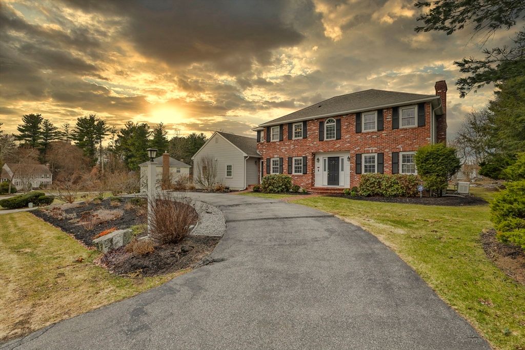 110 Quail Run Road, North Andover, MA 01845