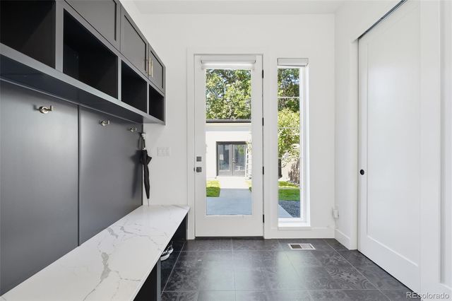 2339 S Saint Paul Street, Denver, CO 80210