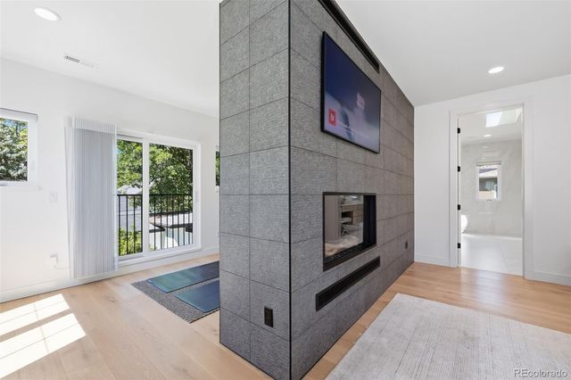 2339 S Saint Paul Street, Denver, CO 80210