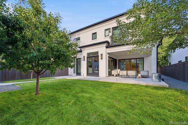 2339 S Saint Paul Street, Denver, CO 80210