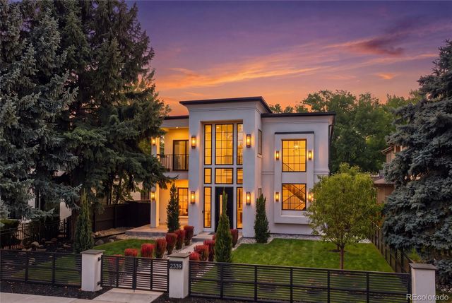 2339 S Saint Paul Street, Denver, CO 80210
