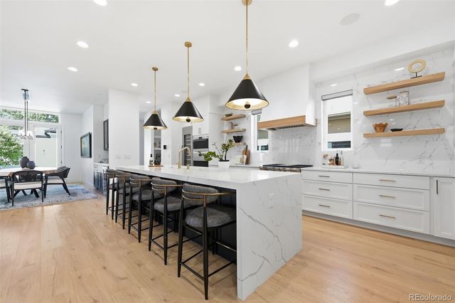 2339 S Saint Paul Street, Denver, CO 80210