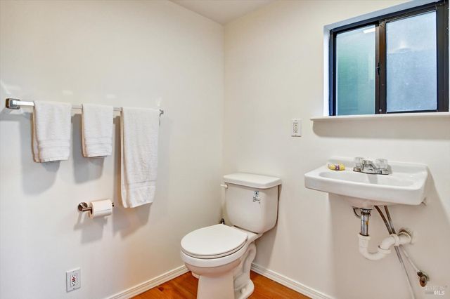 51 Berry Trl, Fairfax, CA 94930