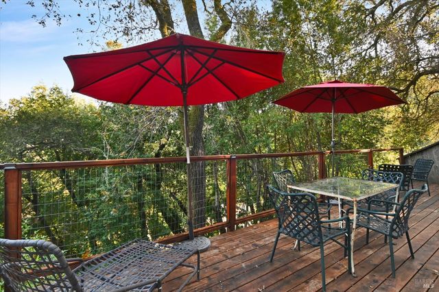 51 Berry Trl, Fairfax, CA 94930