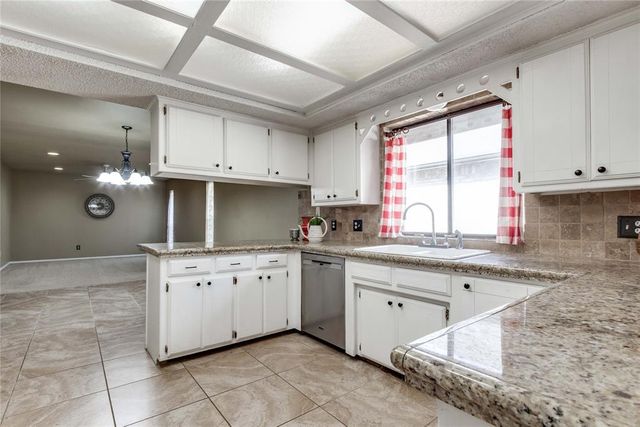 12909 Saint Christopher Drive, Oklahoma City, OK 73120