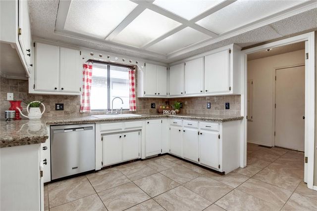 12909 Saint Christopher Drive, Oklahoma City, OK 73120