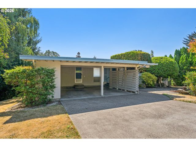 10435 Sw 63RD Dr, Portland, OR 97219