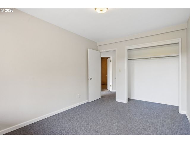 10435 Sw 63RD Dr, Portland, OR 97219
