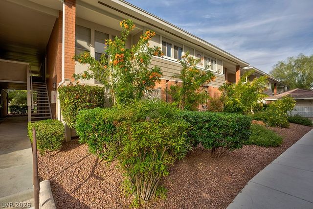 650 Oakmont Avenue 2111, Las Vegas, NV 89109