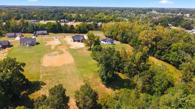203 Marys Lane, Lafayette, TN 37083