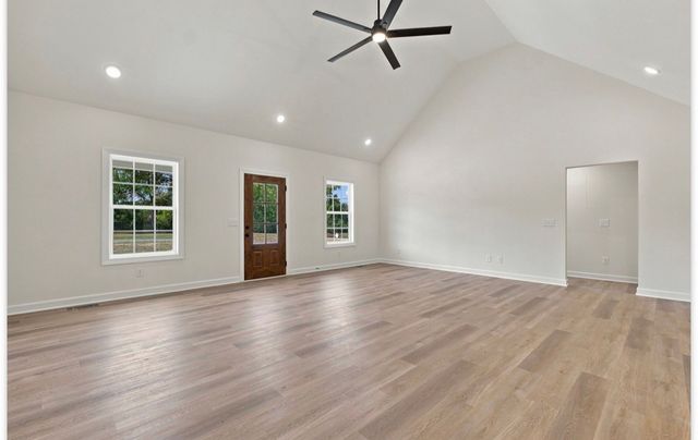 203 Marys Lane, Lafayette, TN 37083