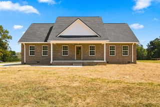 203 Marys Lane, Lafayette, TN 37083