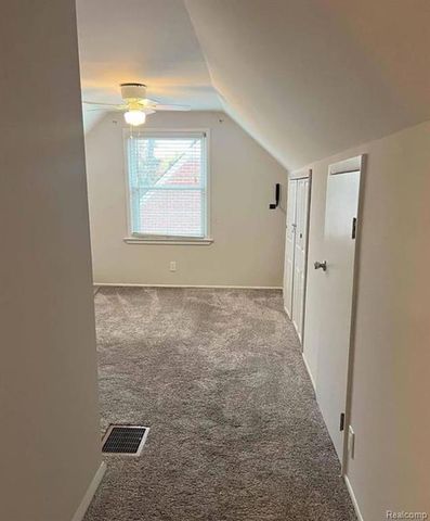 1803 N Connecticut Avenue, Royal Oak, MI 48073