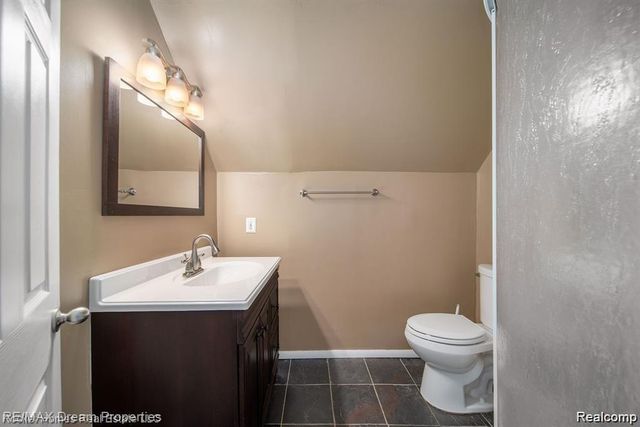 1803 N Connecticut Avenue, Royal Oak, MI 48073