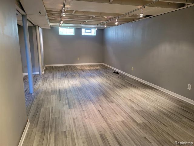 1803 N Connecticut Avenue, Royal Oak, MI 48073