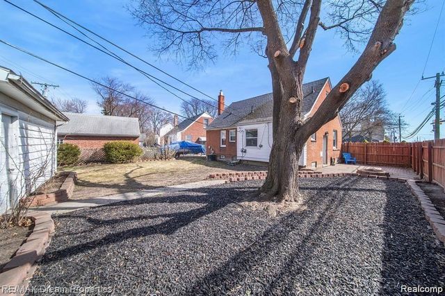 1803 N Connecticut Avenue, Royal Oak, MI 48073