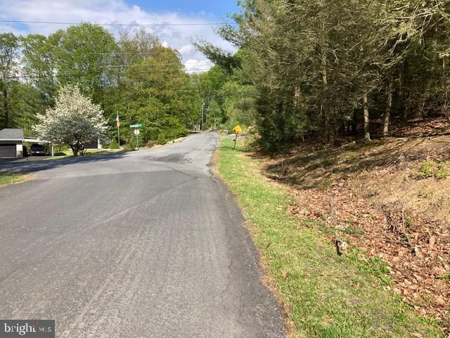 2464 PAPOOSE DRIVE, Auburn, PA 17922