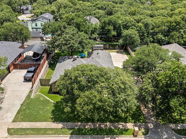 1312 Circle Lane, Bedford, TX 76022