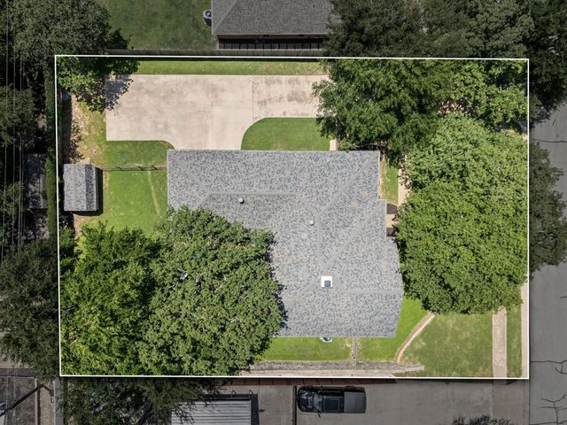 1312 Circle Lane, Bedford, TX 76022