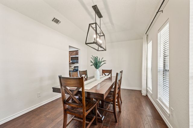 1312 Circle Lane, Bedford, TX 76022