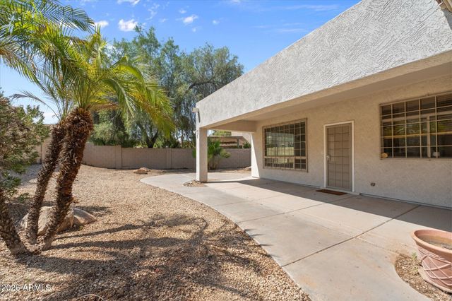 61 S Forest Drive, Chandler, AZ 85226