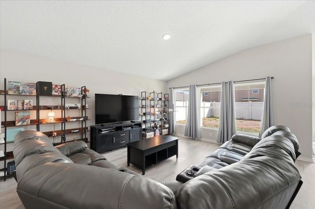 5944 SLATE ROCK DRIVE, Lakeland, FL 33811