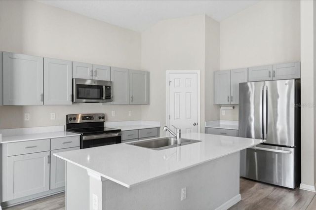 5944 SLATE ROCK DRIVE, Lakeland, FL 33811