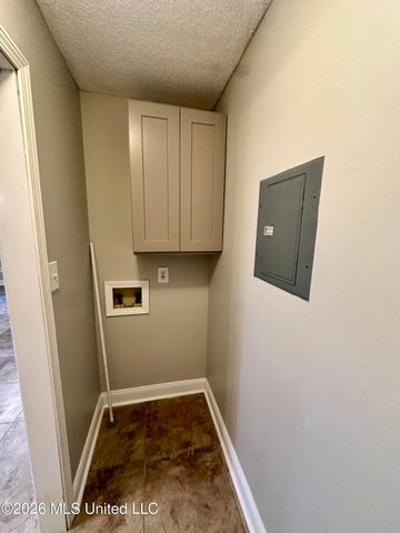 1743 James Buchanan Drive, Biloxi, MS 39531